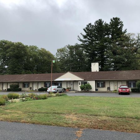 The Walpole Motel Exterior foto